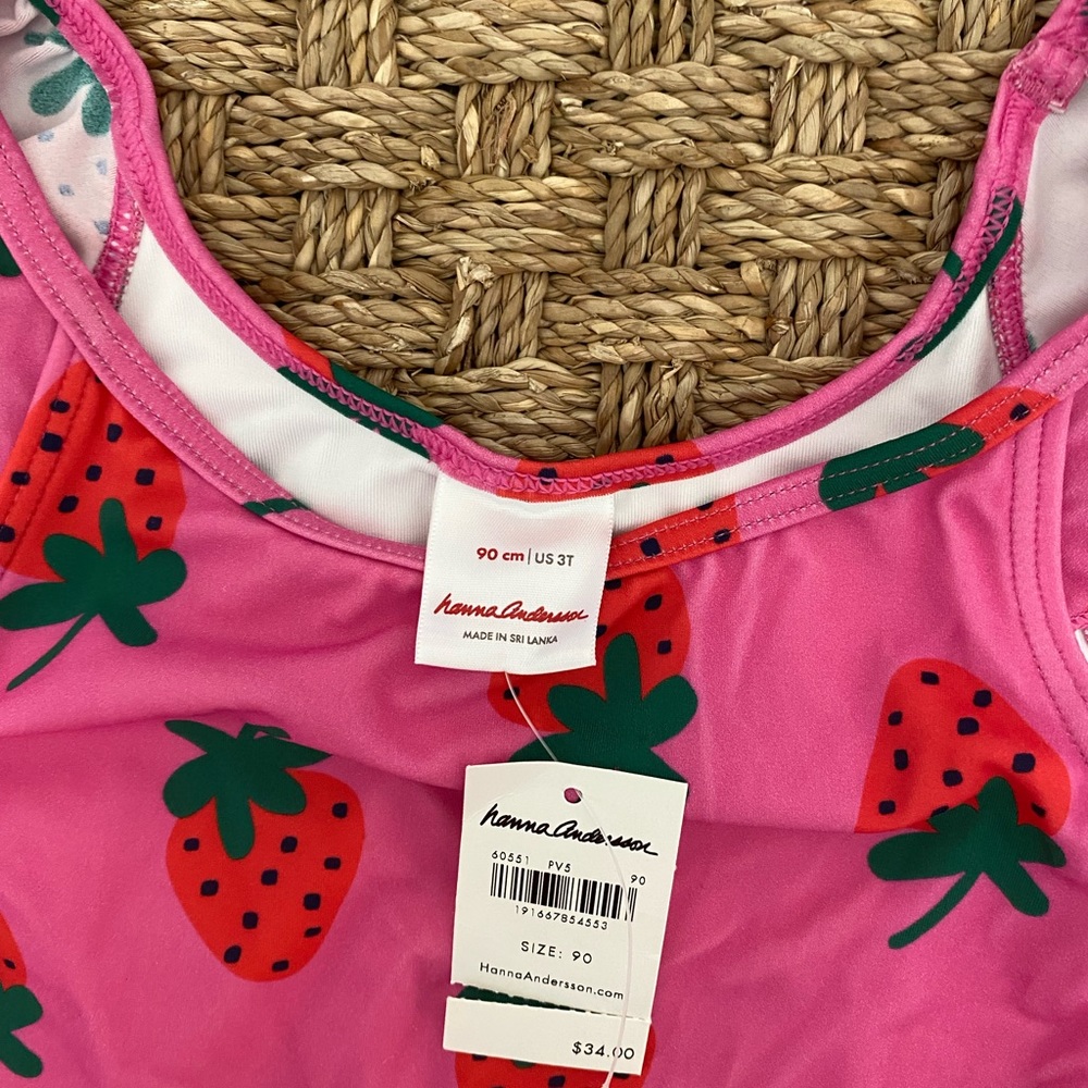 Hanna Andersson strawberry swimsuit 3T NWT